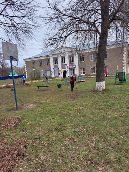 Администрация Рожкинского сельского поселения и работники почты провели субботник по уборке территории. Администрация Рожкинского сельского поселения и работники почты провели субботник по уборке территории.